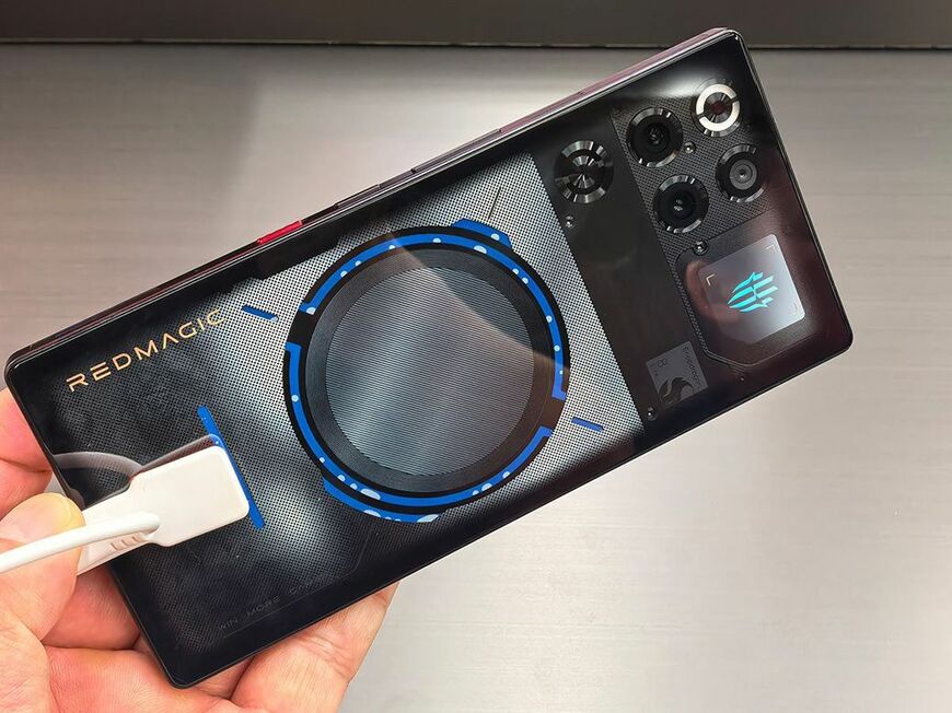 REDMAGIC 11 Pro