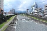 小田急　秦野駅　北口　水無川