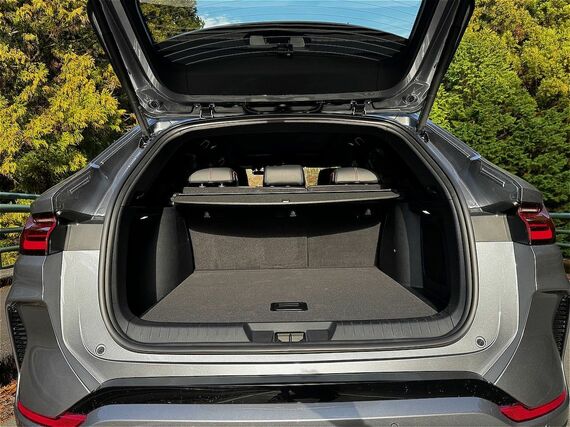 シーライオン6の荷室