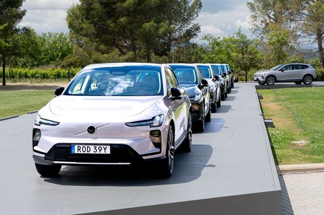 ボルボの新型EV「EX60」国際試乗会の様子（写真：VOLVO）