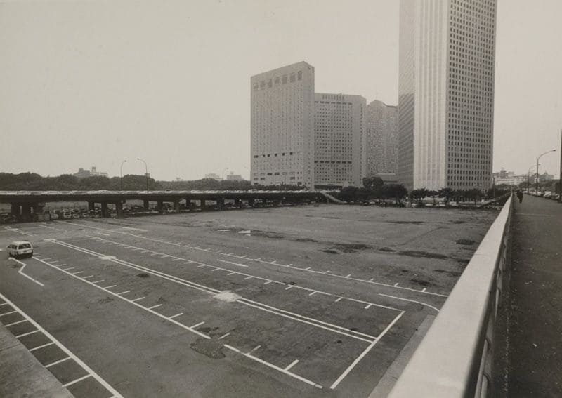 新宿4号地・都庁建設予定地（写真：1986年、吉野純治撮影）