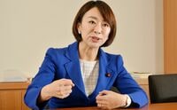 民進党｢山尾議員スキャンダル｣はヤバすぎる 前原新体制にたれこめる暗雲