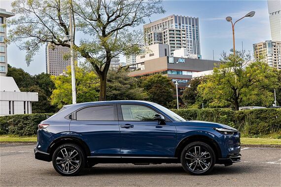 ヴェゼル e:HEV RSのサイドビュー