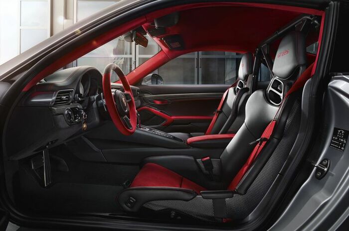 ポルシェ 911 GT2 RS｜Porsche 911 GT2 RS