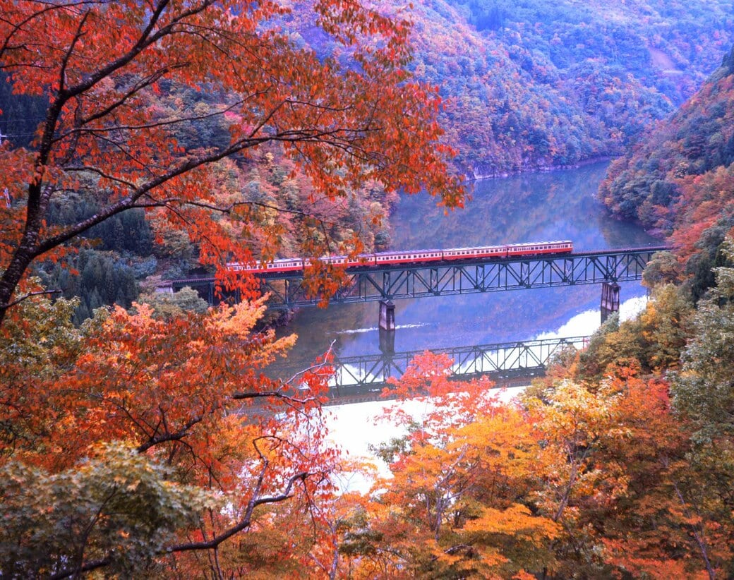 1972年・紅葉の第三只見川橋梁