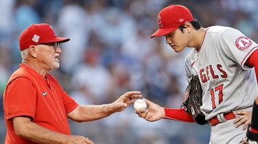 大谷翔平の二刀流を支えたマドン監督の凄い会話 ｢彼がやっていることを