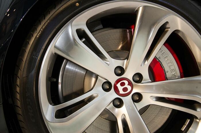 ベントレー コンチネンタル GT V8 S ムーンクラウド エディション｜Bentley Continental GT V8 S Mooncloud Edition