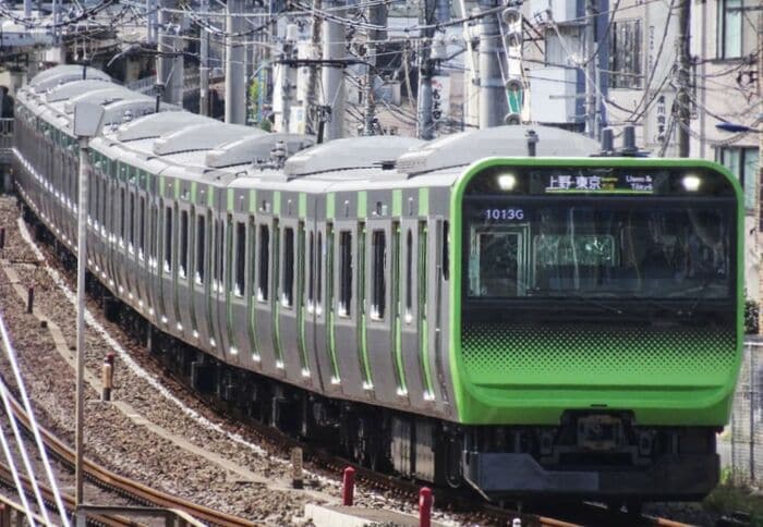 現在の山手線の顔、E235系電車