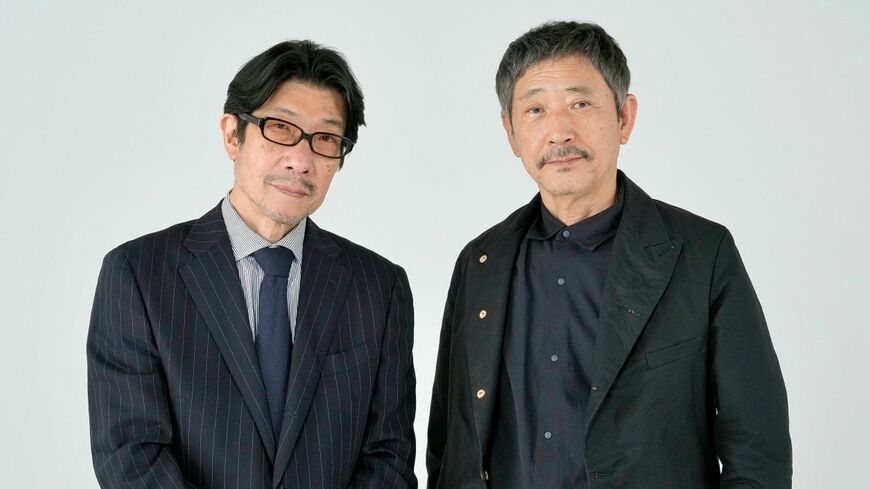 写真左より阪本順治監督、俳優の小林薫さん（撮影：梅谷秀司）