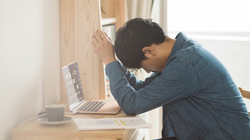 はじめは「本業の息抜きで楽しくやれるかな」と思って引き受けたが……（写真：プラナ／PIXTA）