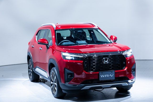 ホンダの新型SUV「WR-V」（写真：三木宏章）