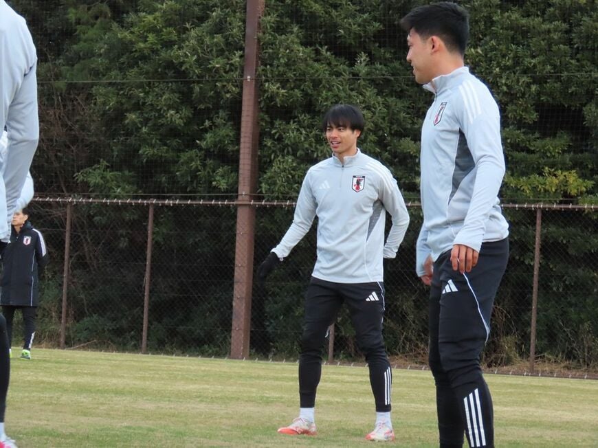 カタールW杯のスペイン戦で「奇跡の1ミリ」を演出した三笘薫（写真：筆者撮影）