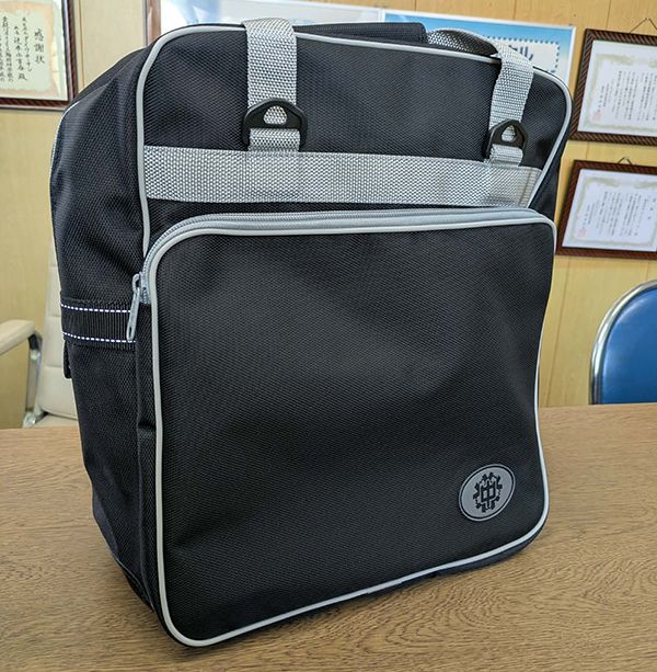 最初の学校カバン