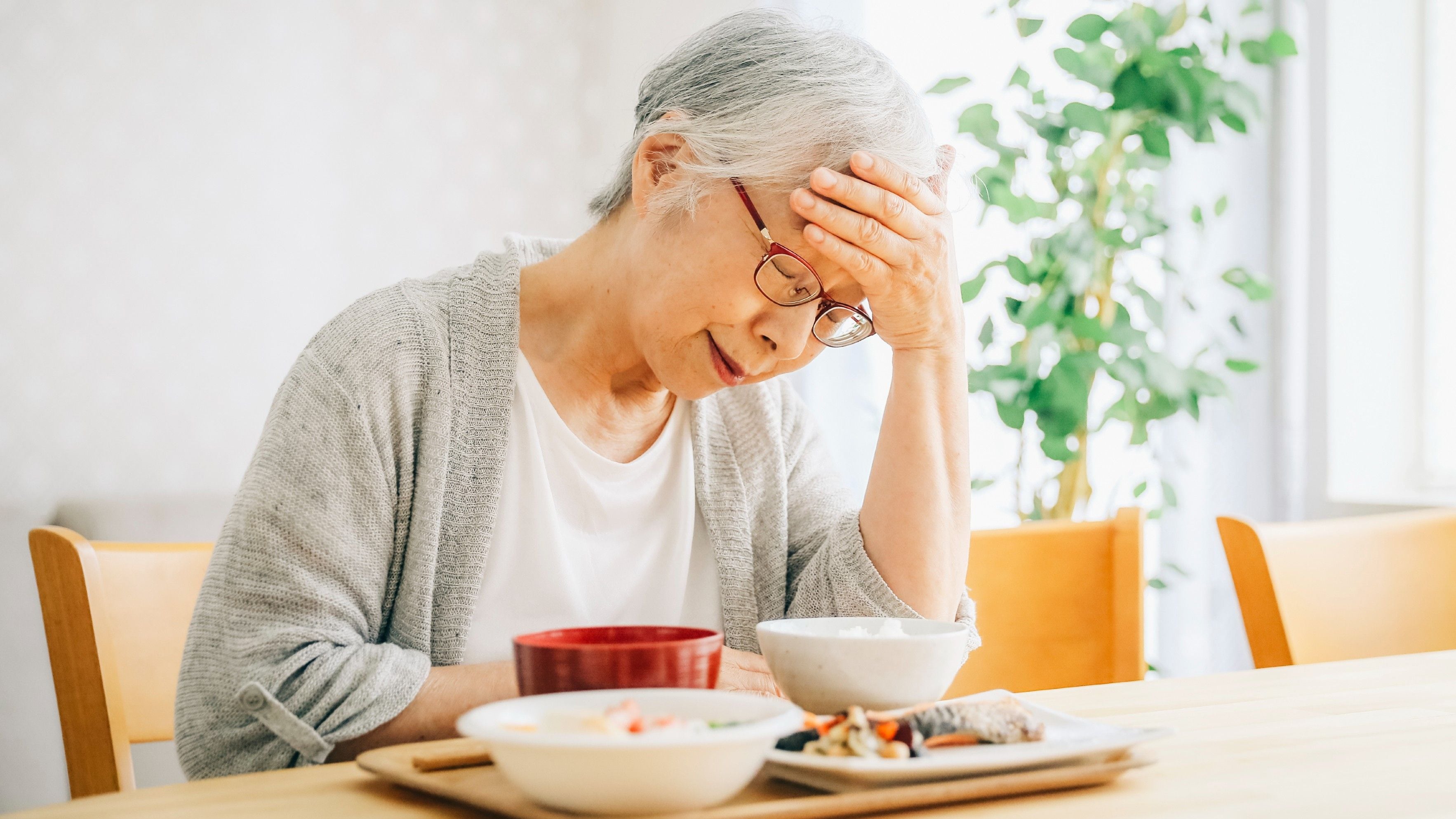 実家の親｢食べる量が減った｣が危険サインの理由 健康 東洋経済オンライン 社会をよくする経済ニュース