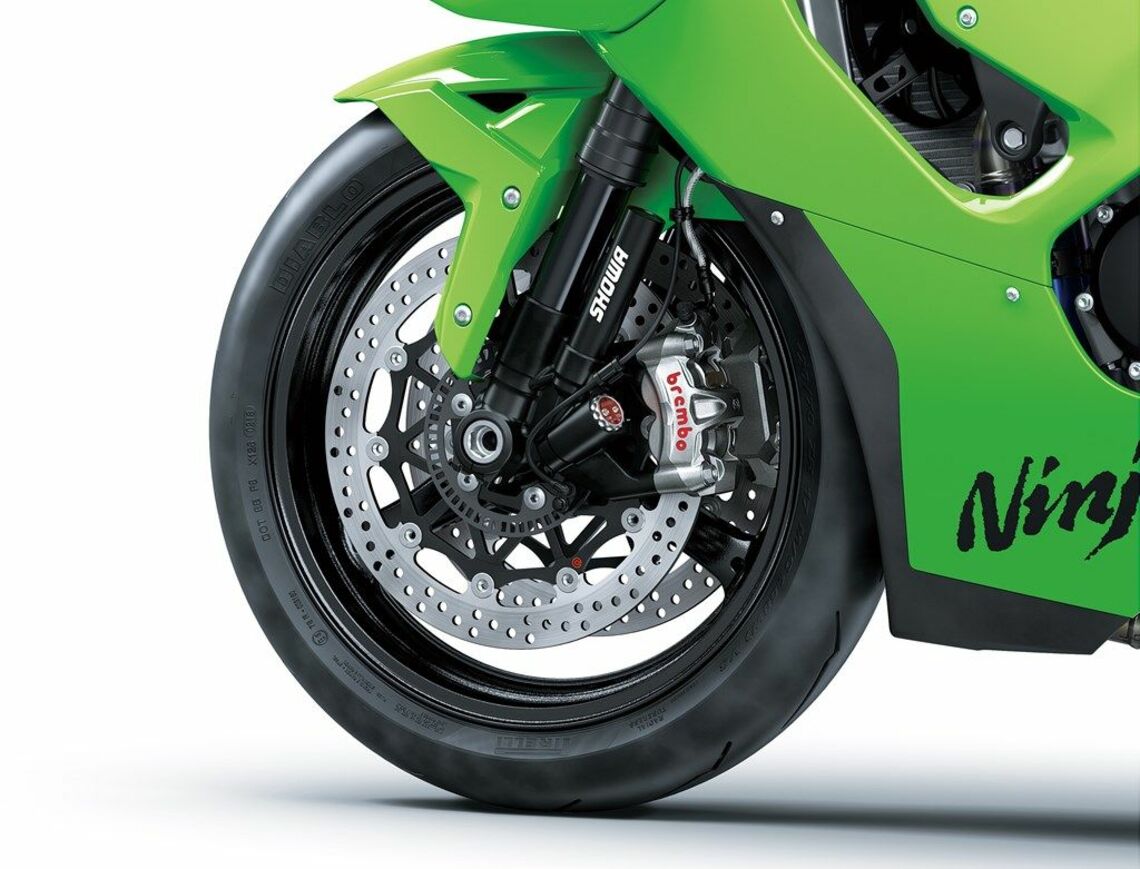 ストリートからサーキットまで対応…カワサキ新型｢ニンジャZX-10R/ZX