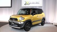 スズキ｢クロスビー｣はデカハスラーにあらず 全長3.7mに抑え､小型SUVのニッチ市場狙う