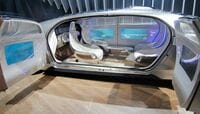 ベンツが探る｢本当に安全で快適な高級車｣ 来るべき自動運転の時代をどう考えるか