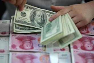 中国人民銀、元安と金利低下で投機筋攻撃か