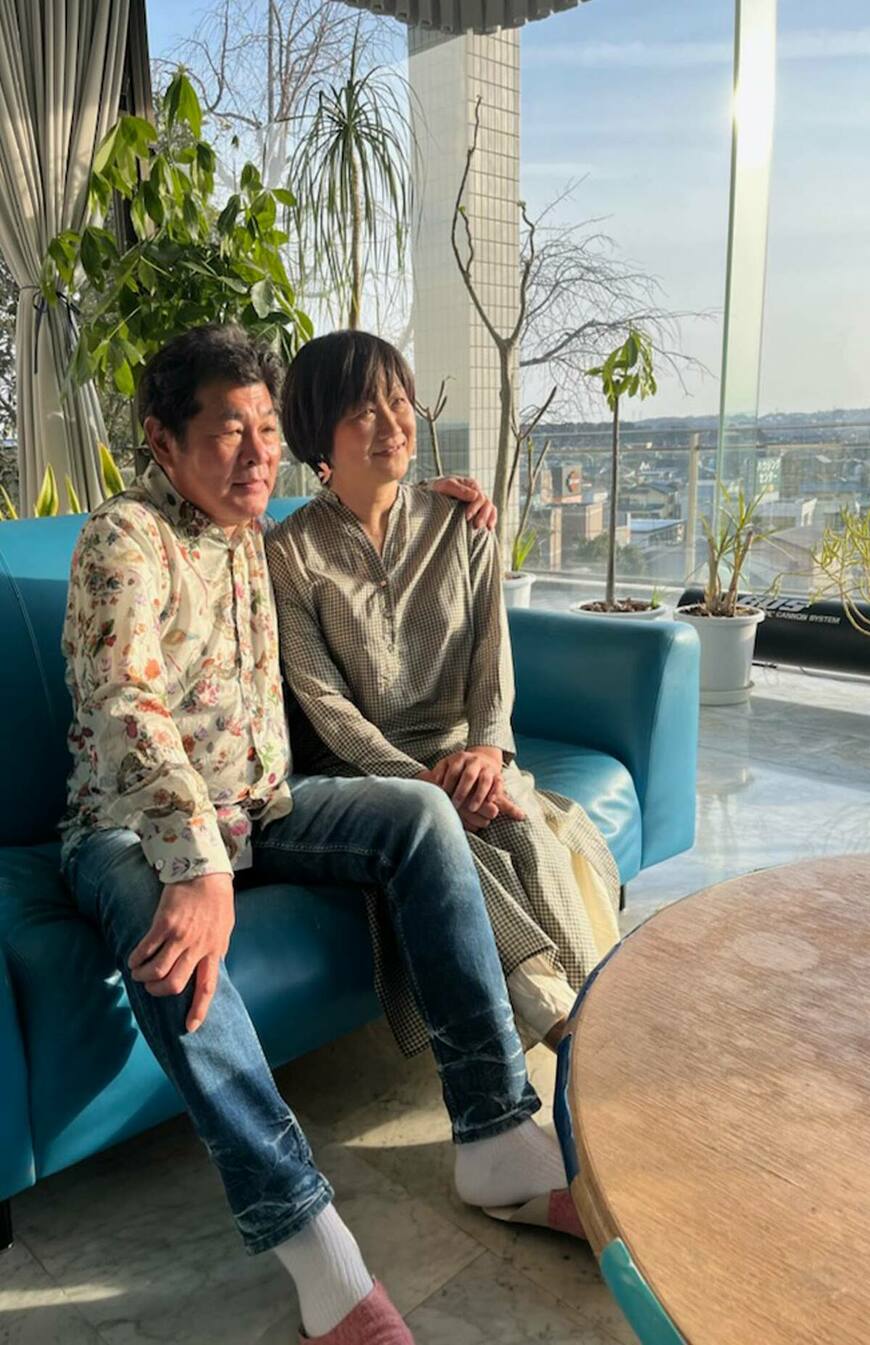 来客用リビングは、真正面に富士山を望む絶景（撮影：吉岡竜紀）