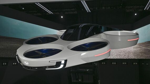 ドローンのようなプロペラを6つ搭載するスバル エアモビリティ コンセプト（写真：SUBARU）