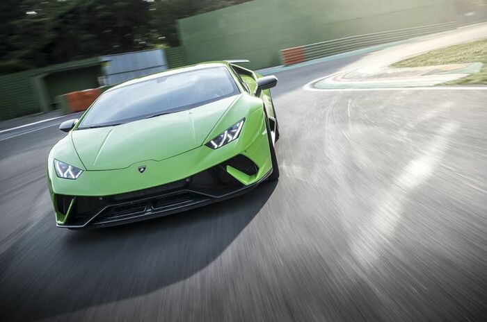 ランボルギーニ ウラカン ペルフォルマンテ｜Lamborghini Huracan Performante