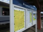 プシェミシル駅の時刻表。ウクライナ行き列車は4本あった