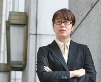 第一生命で一般職女性が部長へと昇進、保険業界初！