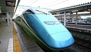 JR九州の客室乗務員は本当に不要なのか 10月から一部列車で車内