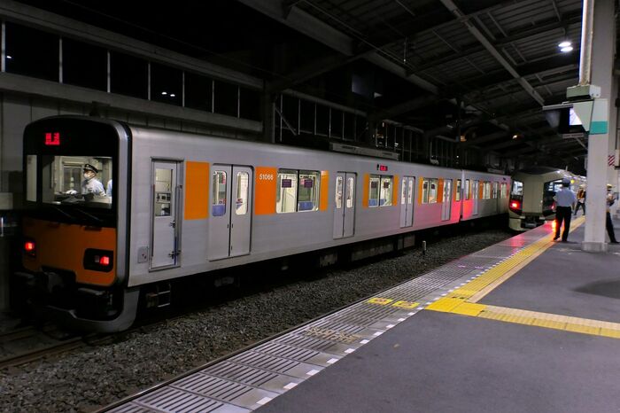 南栗橋車両管区所属の50000型。