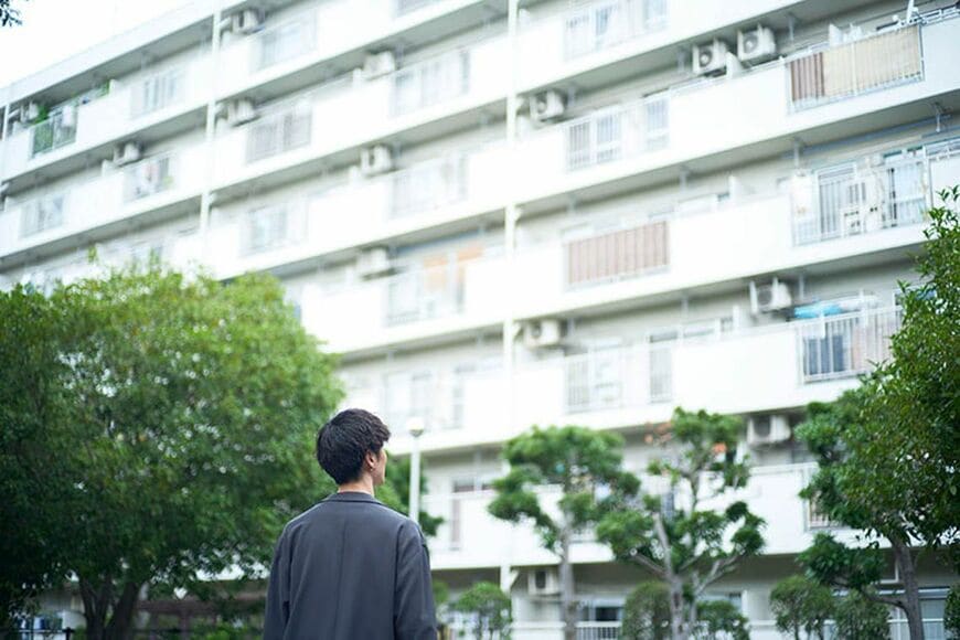 各地に存在していそうな懐かしい雰囲気の団地