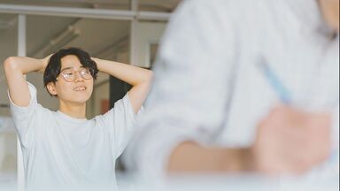 漫画や教科書すら｢まったく読まない｣若者が5人に1人…東大研究室の調査で判明した"脳"と｢読む･書く｣の密接な関係