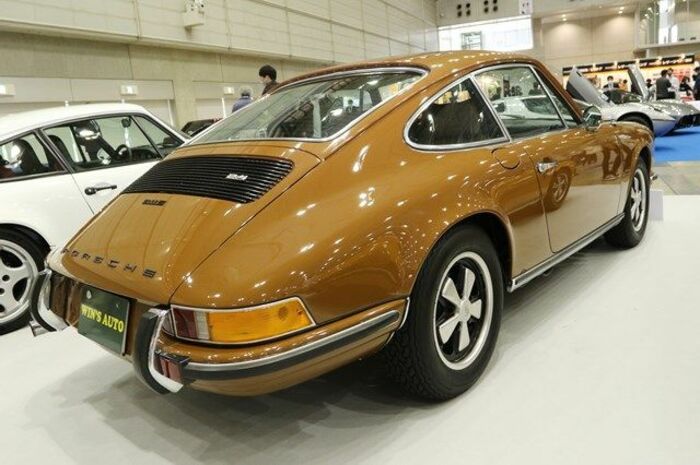 911Sのリヤビュー。価格は2800万円(筆者撮影)