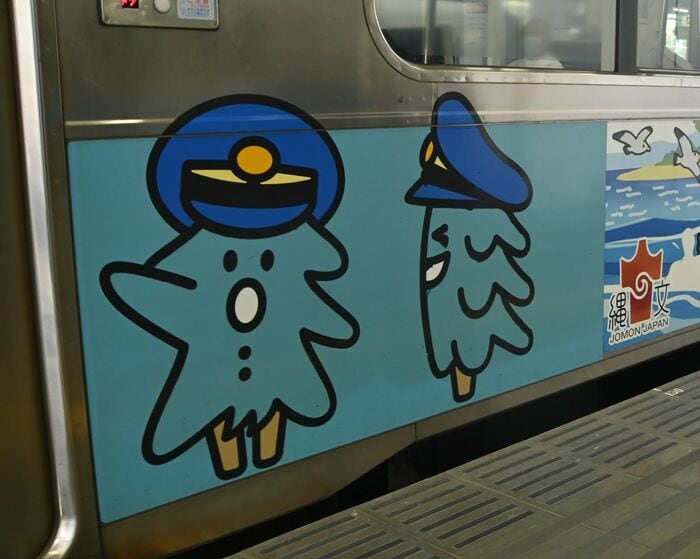 車体に描かれた「モーリー」