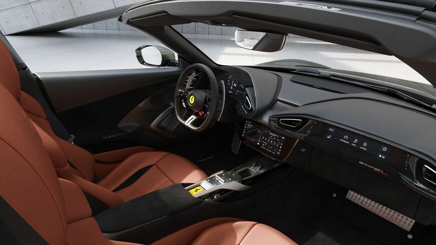 フェラーリの新型車「12チリンドリ・スパイダー」（写真：Ferrari SpA）