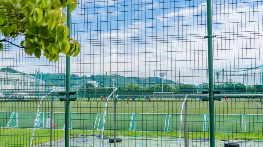 なぜ、学校で熱中症になる児童生徒が後を絶たないのだろうか？（写真：Princess Anmitsu／PIXTA）