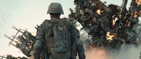 世界侵略 ロサンゼルス決戦 戦争映画と財政赤字の関係 宿輪純一のシネマ経済学 オリジナル 東洋経済オンライン 社会をよくする経済ニュース