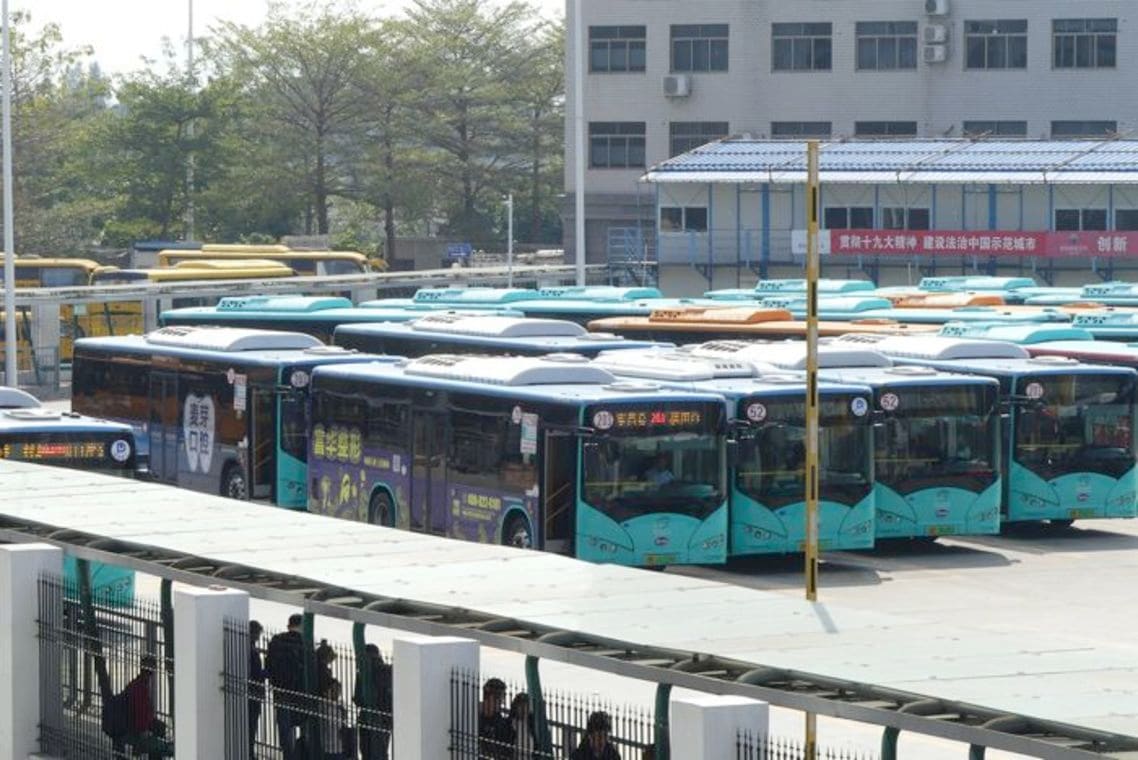 深圳では路線バス全車1万6000台が充電式電気バス