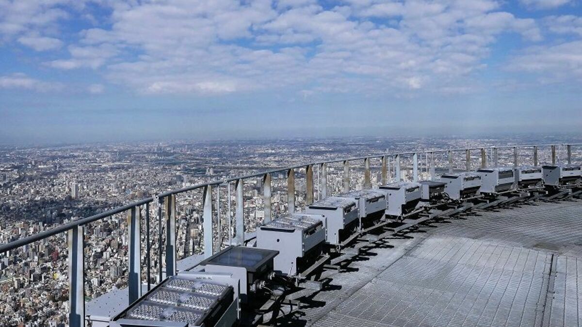 東京スカイツリー｢地上497m｣には何があるのか 最上部｢ゲイン塔｣を照らす機器､｢観測装置｣も | 経営 | 東洋経済オンライン