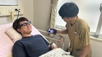 声を出せない患者がメガネで語り始めた､沖縄の病院と札幌のゲーム会社がAIで変えた病室の会話