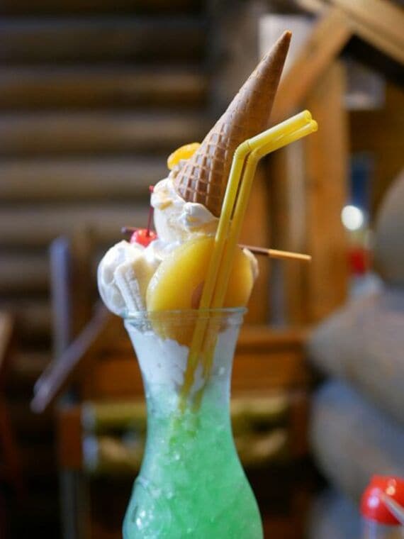 くりーむそーだパフェ