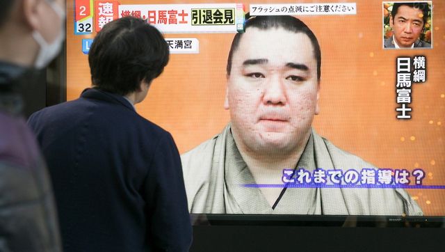 大相撲 上から目線の評論家は黙ってほしい ミセス パンプキンの人生相談室 東洋経済オンライン 社会をよくする経済ニュース