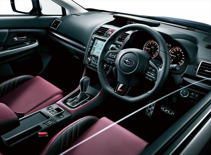レヴォーグ STI Sport EyeSight（写真：SUBARU）