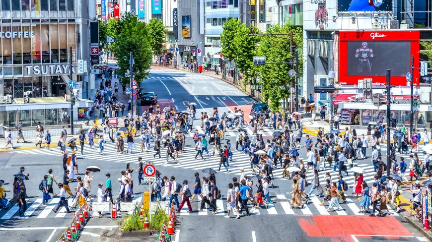 「若者が消えた」と言われている渋谷を軸に、「若者の街」の変遷について考える（写真：node／PIXTA）
