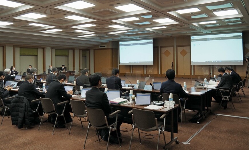 社会保障審議会医療保険部会（2021年2月12日、筆者撮影）