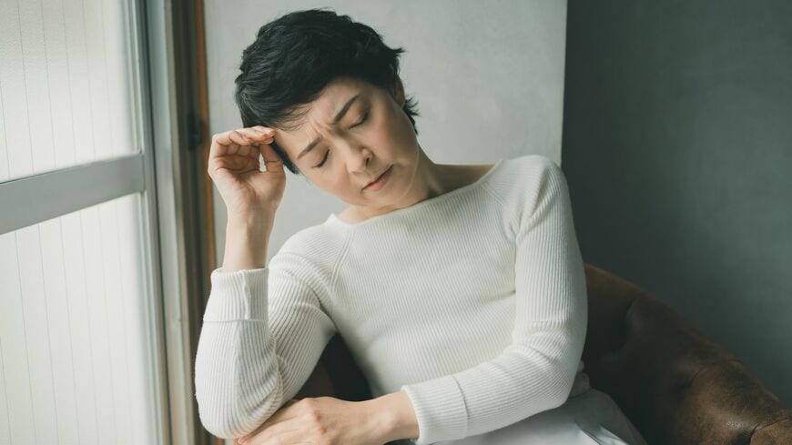 疲れやすい、風邪を引きやすい……そんな不調の原因は必須栄養素不足かもしれません（写真：mits／PIXTA）