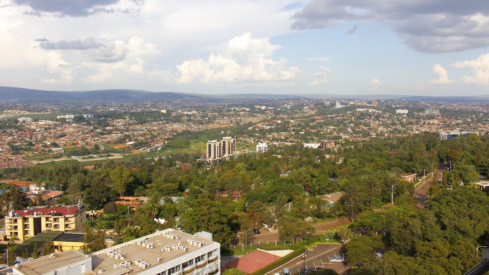 人生観すら変わる アフリカ海外研修 のリアル リーダーシップ 教養 資格 スキル 東洋経済オンライン 経済ニュースの新基準