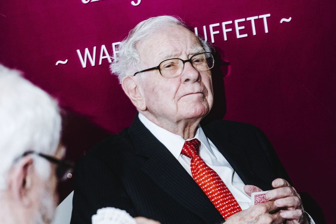 沈黙のバフェット氏の発言に注目が集まるわけ ブルームバーグ 東洋経済オンライン 社会をよくする経済ニュース