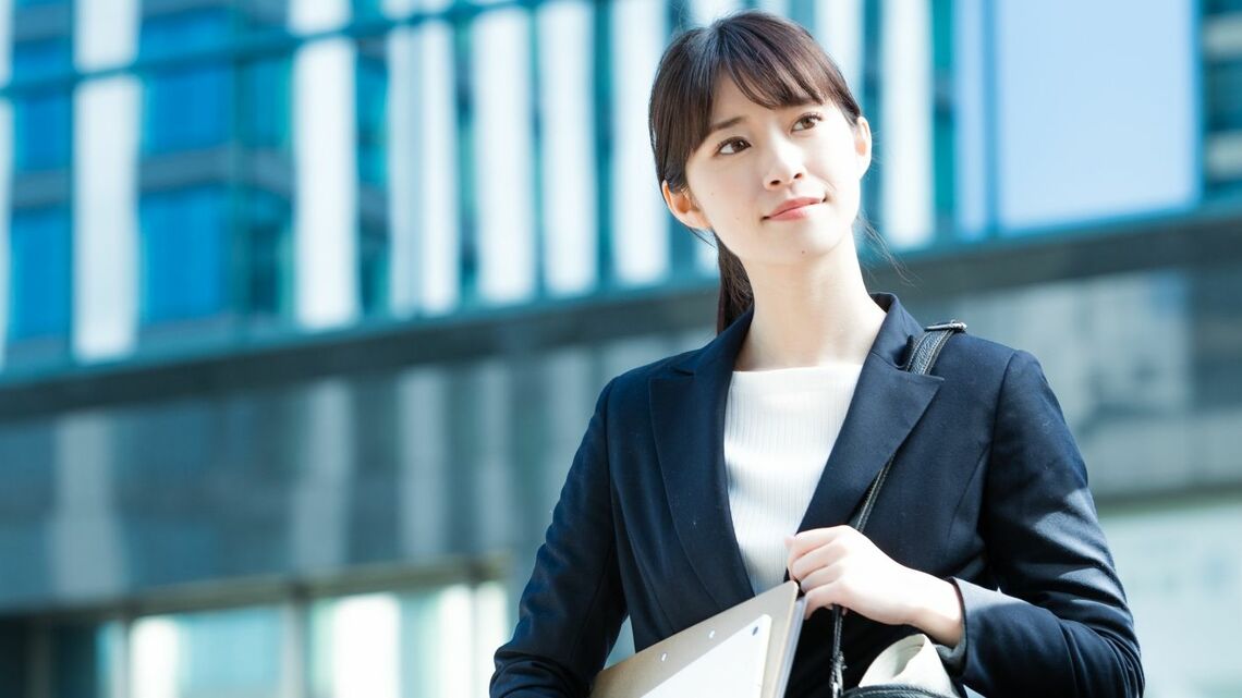 ｢させていたただきます｣の代わりに使える言葉とは（画像：写真AC）