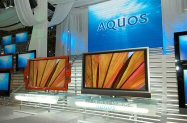 シャープ｢世界の亀山｣液晶工場が陥った窮状 外国人労働者3000人解雇の