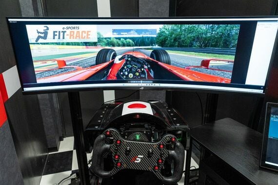 ドライビングシュミレーター